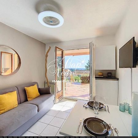 Terrasse De 30M2 Vue Mer Panoramique 1 Chambre Apartamento Cavalaire-sur-Mer Exterior foto